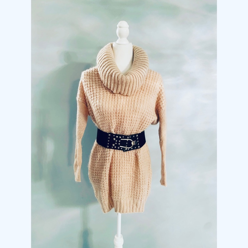 Women’s H&M nude pink sweater XS/Small